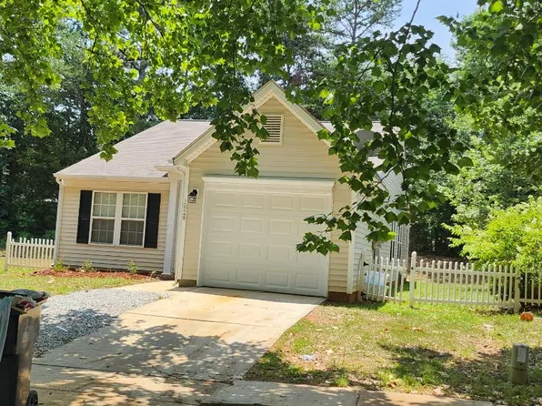 2828 Oasis Ln, Charlotte, NC 28214