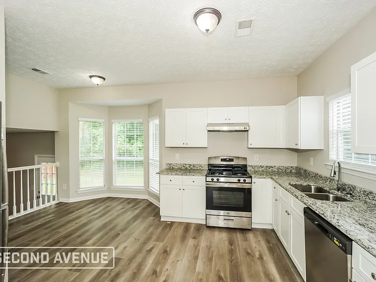 4223 Reeshemah St — Photo 5