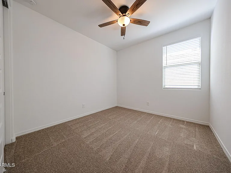 25183 N 172nd Dr — Photo 14