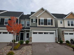 761 Stonegate Rd, Chanhassen, MN 55317