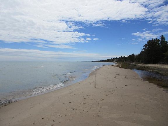 2nd image of 1140 N Lake Huron Shore Dr