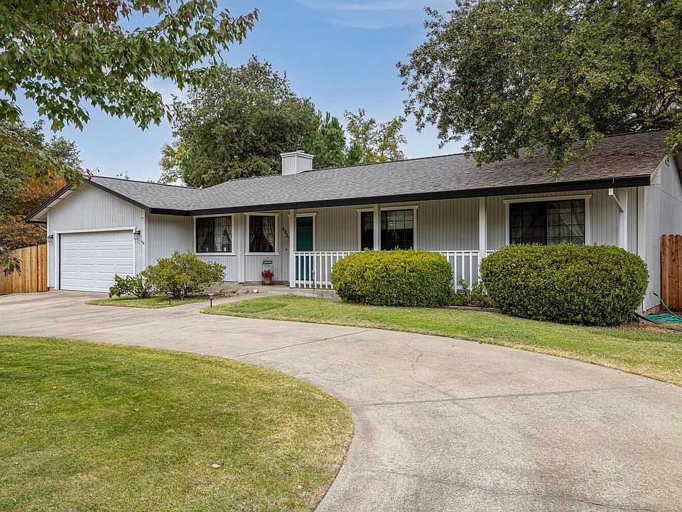 1st image of 8923 Vincent Ave