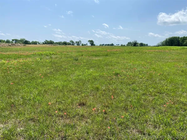 7866 Homestead Dr, Mounds, OK 74047