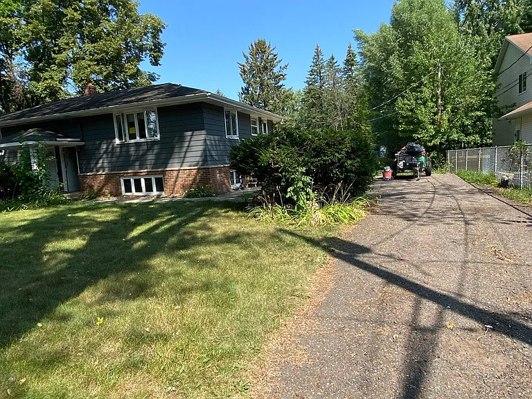 547 Allen Ave — Photo 22