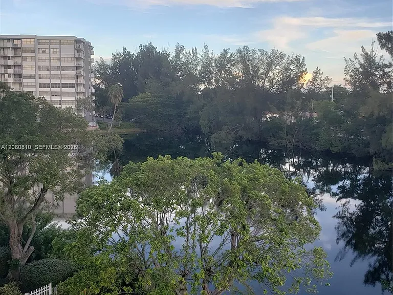 1200 NE Miami Gardens Dr #1013W — Photo 23