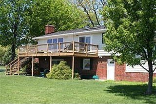 1st image of 734 Barberry Ave
