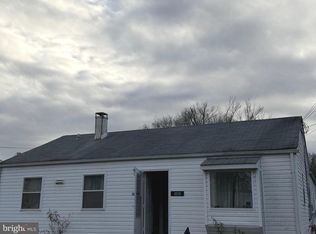 3215 Campbell Dr, Alexandria, VA 22303