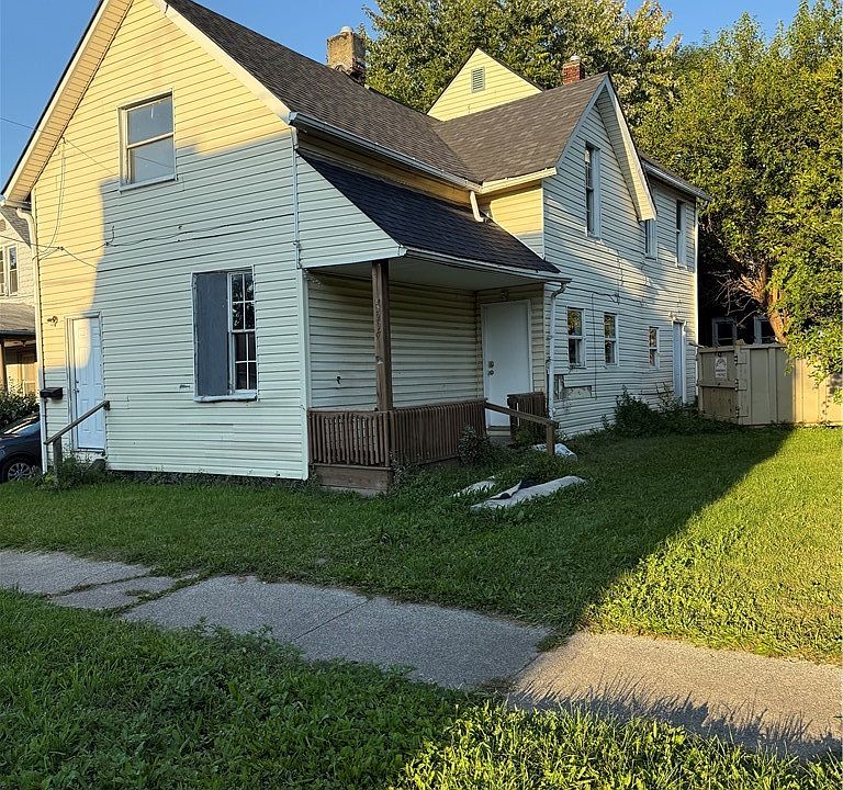 1st image of 3297 W 61st St