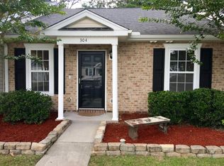 304 Reagan Dr, Summerville, SC 29486