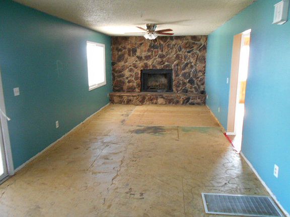 5th image of 3608 S Yvonne St