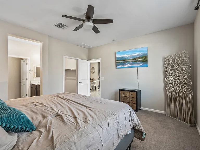 17352 W Paraiso Ln — Photo 15