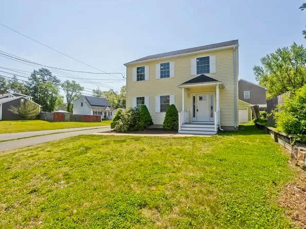 63 Hope St, Springfield, MA 01119