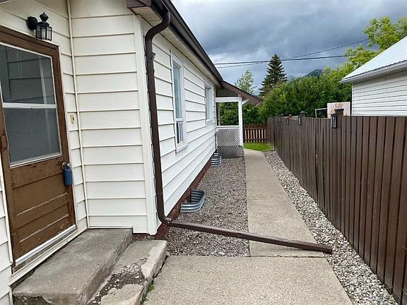 4th image of 705 N 227th St