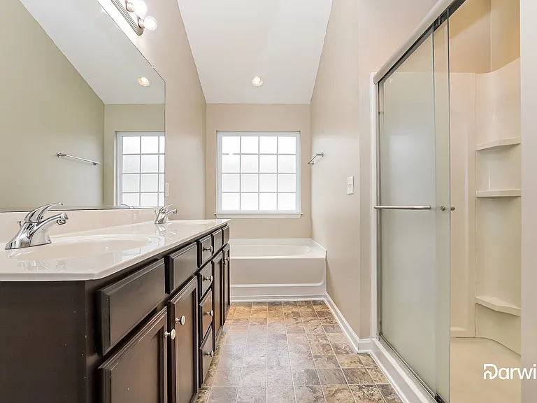 2713 Wild Poplar Way — Photo 10