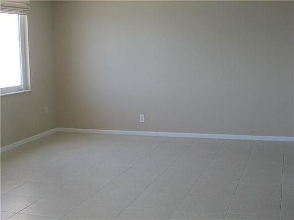 5th image of 3301 S Ocean Blvd APT 607