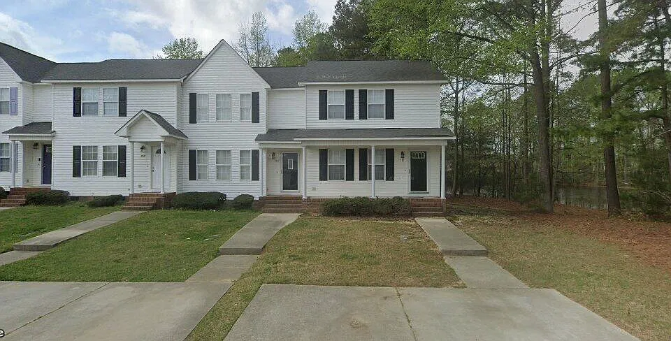 109 Mayfair Ct