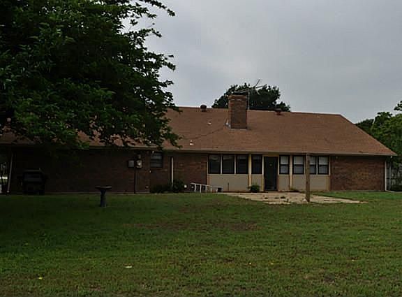 5th image of 203 Rock Springs Ct