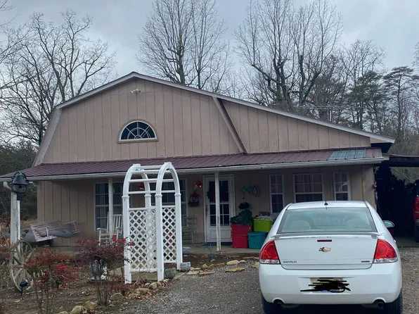 152 County Road 971, Flat Rock, AL 35966