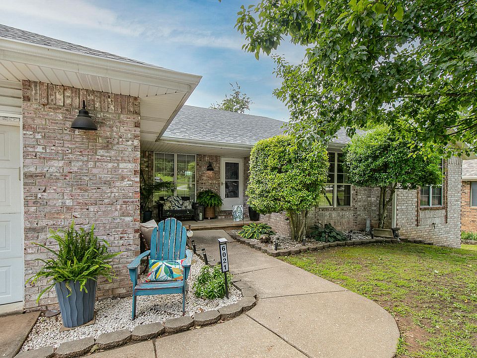 6021 S Roanoke Avenue, Springfield, MO 65810 | MLS #60325076 | Zillow