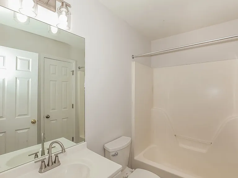 92 Dogwood Lakes Dr — Photo 11