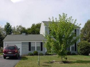 28 Lilac Dr, Mechanicsburg, PA 17050