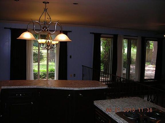 2nd image of 160 Fairway Oaks Dr