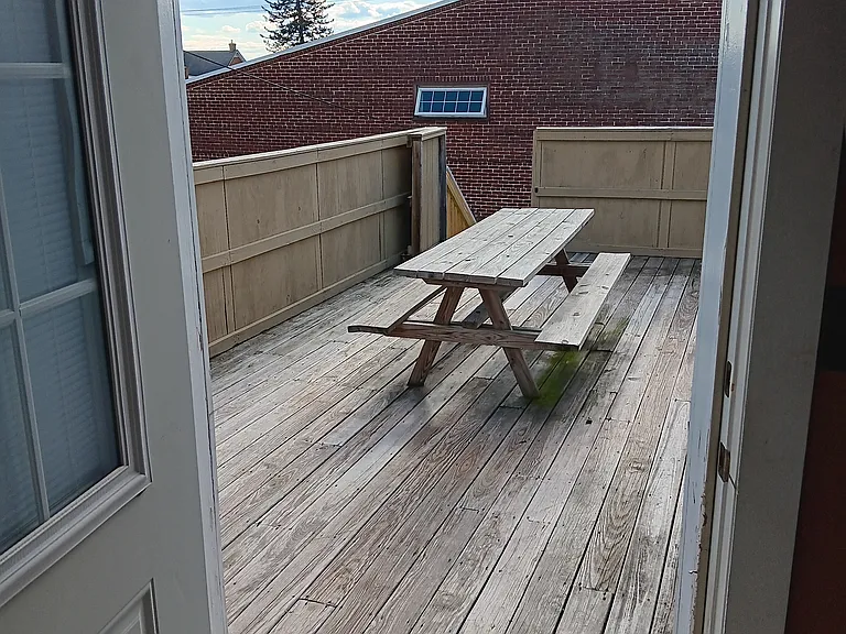 240 Main St #2 — Photo 6