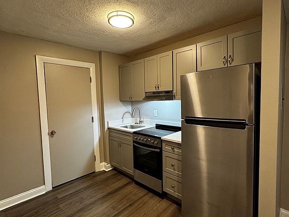 5th image of 1870 Beacon St #6-06