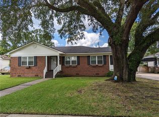 2912 Thornhill Dr, Mobile, AL 36606