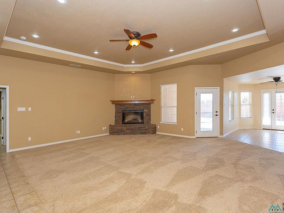 4th image of 1110 Mimosa Dr