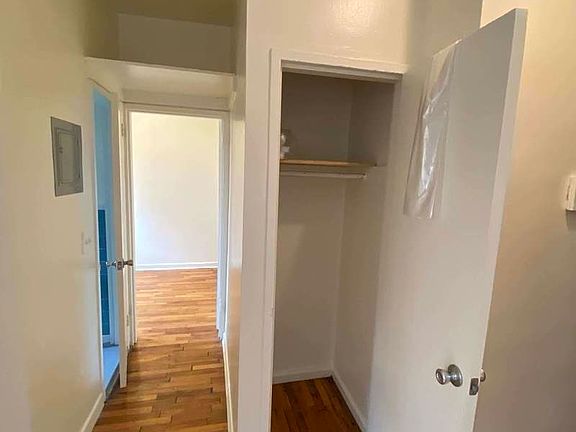 2nd image of 226 E 29th St APT 5B