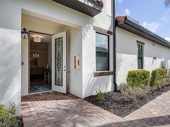 3rd image of 12019 Hawthorn Lake Dr #101