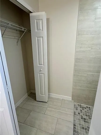 1105 NE 6th Pl — Photo 13