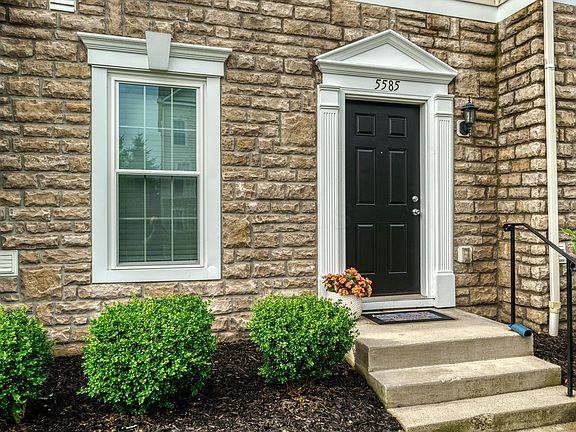 4th image of 5585 Bow Falls Blvd