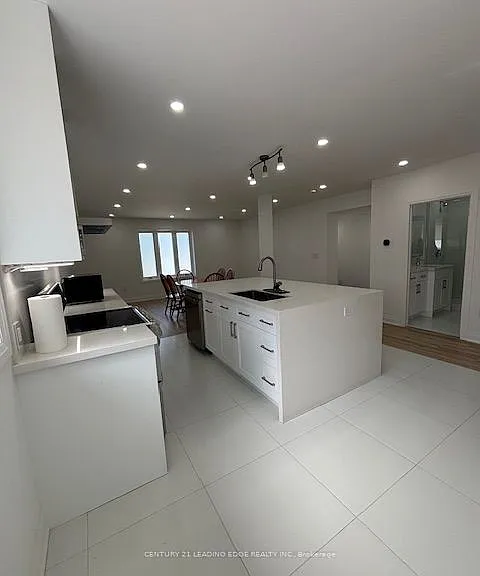 3 Kennebec Cres #MAIN — Photo 4