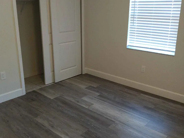 33 Observation St — Photo 9