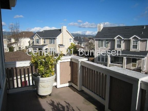 5th image of 240 McNear Cir