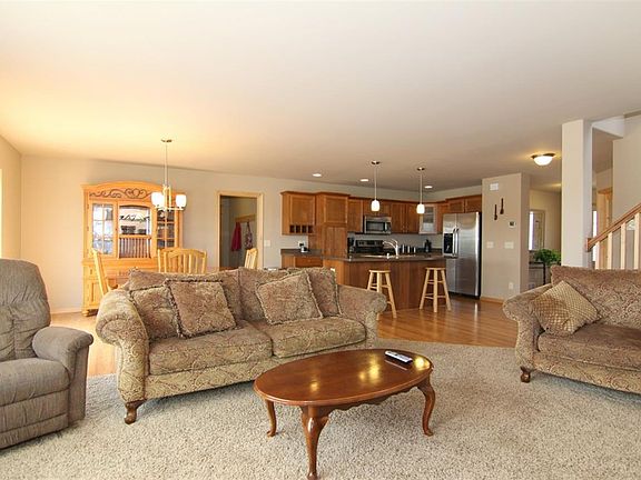 4th image of 4601 Bautista Dr