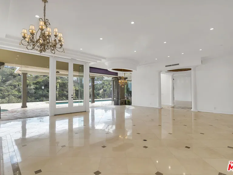 10557 Rocca Pl — Photo 23