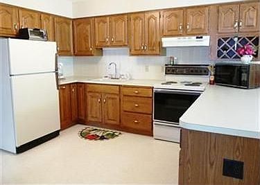 5th image of 117 Hazelwood Dr