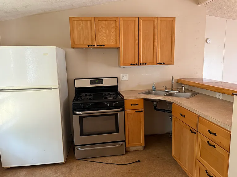 7772 SW State Road 247 — Photo 6