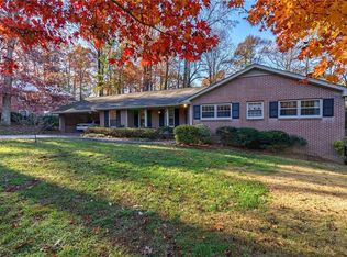 3186 Windsor Forest Dr, Atlanta, GA 30341