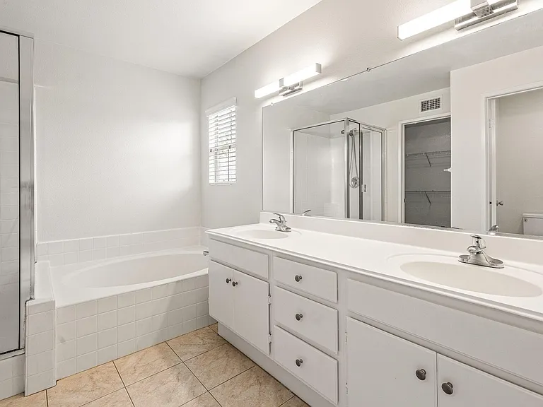 5020 Codorniz Way #22 — Photo 20