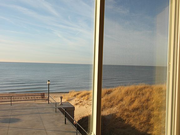 5th image of 225 North Shore Dr #101