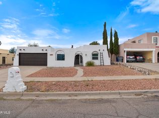 5525 Beth View Dr, El Paso, TX 79932
