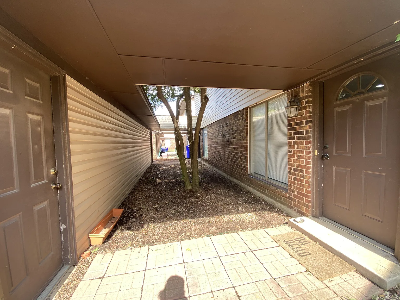 Eastgate Dr - 1332 (Hvac Wnty) - 1 — Photo 3