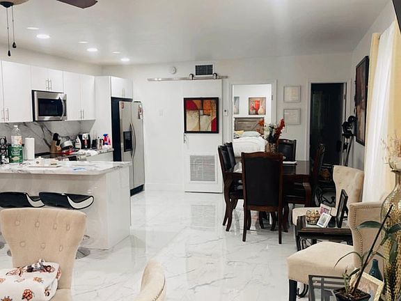 4th image of 728 NW 171st St #1