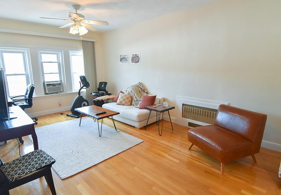 1st image of 5 Englewood Ave #12A