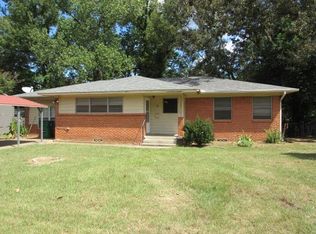 112 Sheridan Dr, Palestine, TX 75801