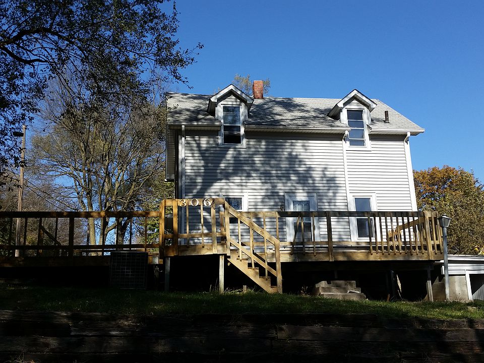 1st image of 306 W E St